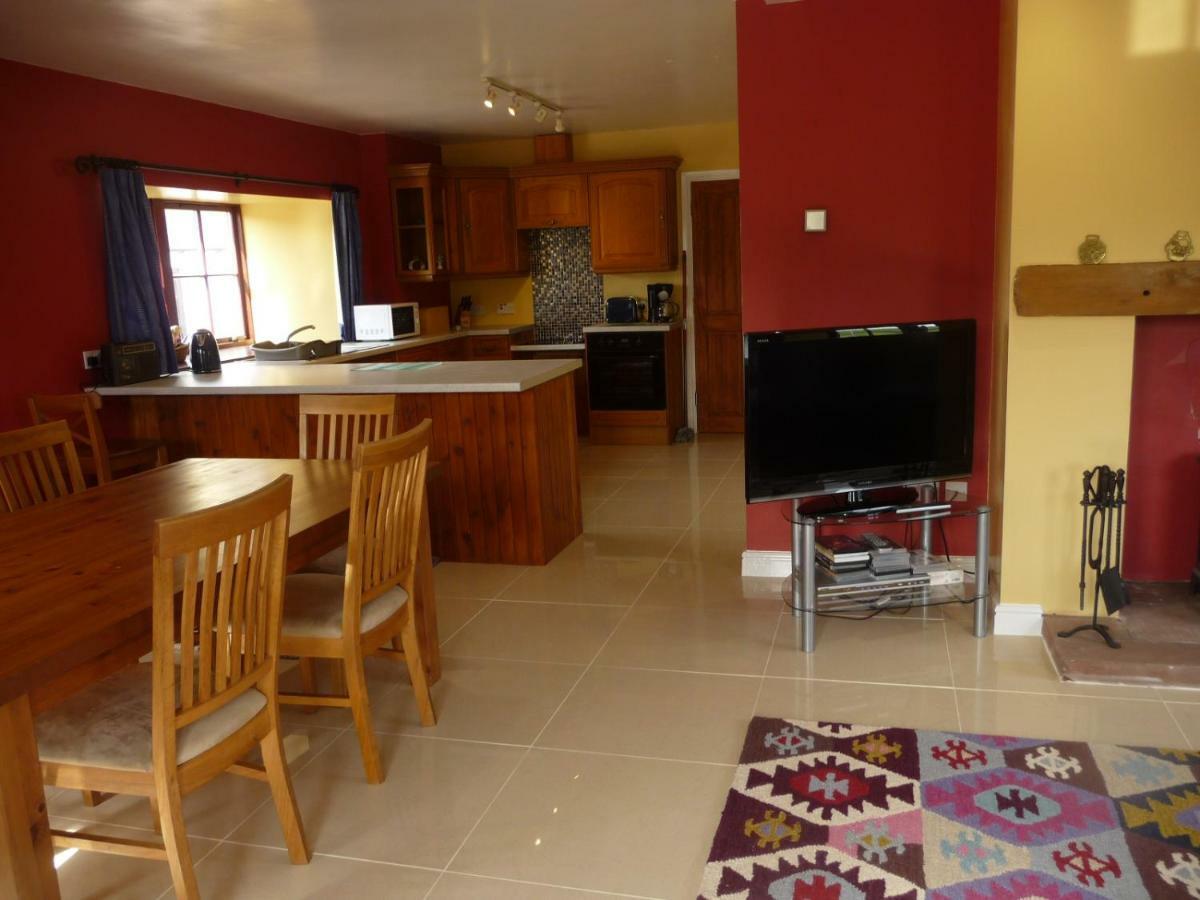 The Beltie Byre Villa Dumfries Exterior photo
